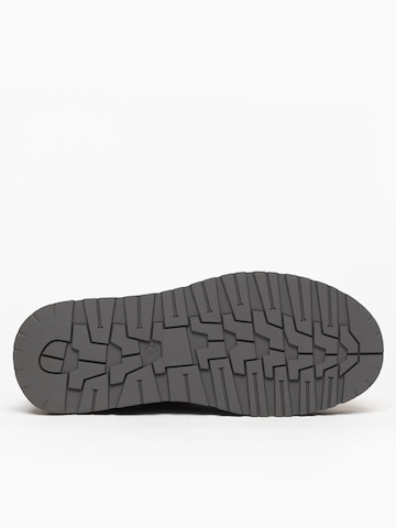 Gooce - Botas en gris