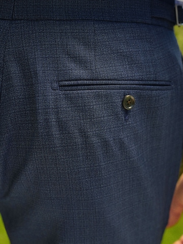 Next Slimfit Suorat housut värissä sininen