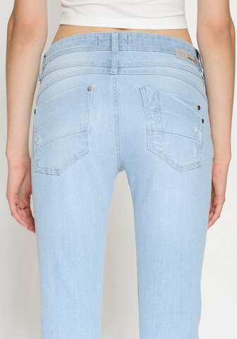 Regular Jean '94Amelie' Gang en bleu