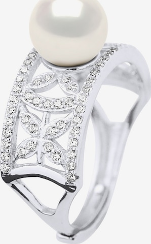 Anello 'VALRAS' di Ateliers Saint Germain in bianco: frontale
