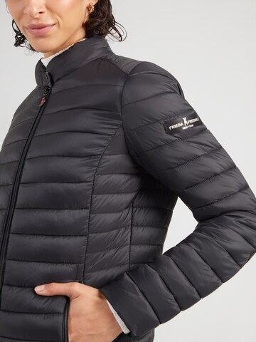 Frieda & Freddies NY Between-Season Jacket in Black