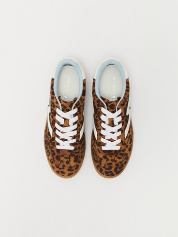 Madden Girl - Sapatilhas baixas 'Giia' em castanho