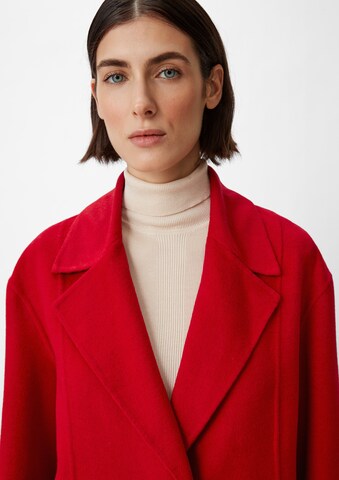 COMMA Between-Season Jacket in Red