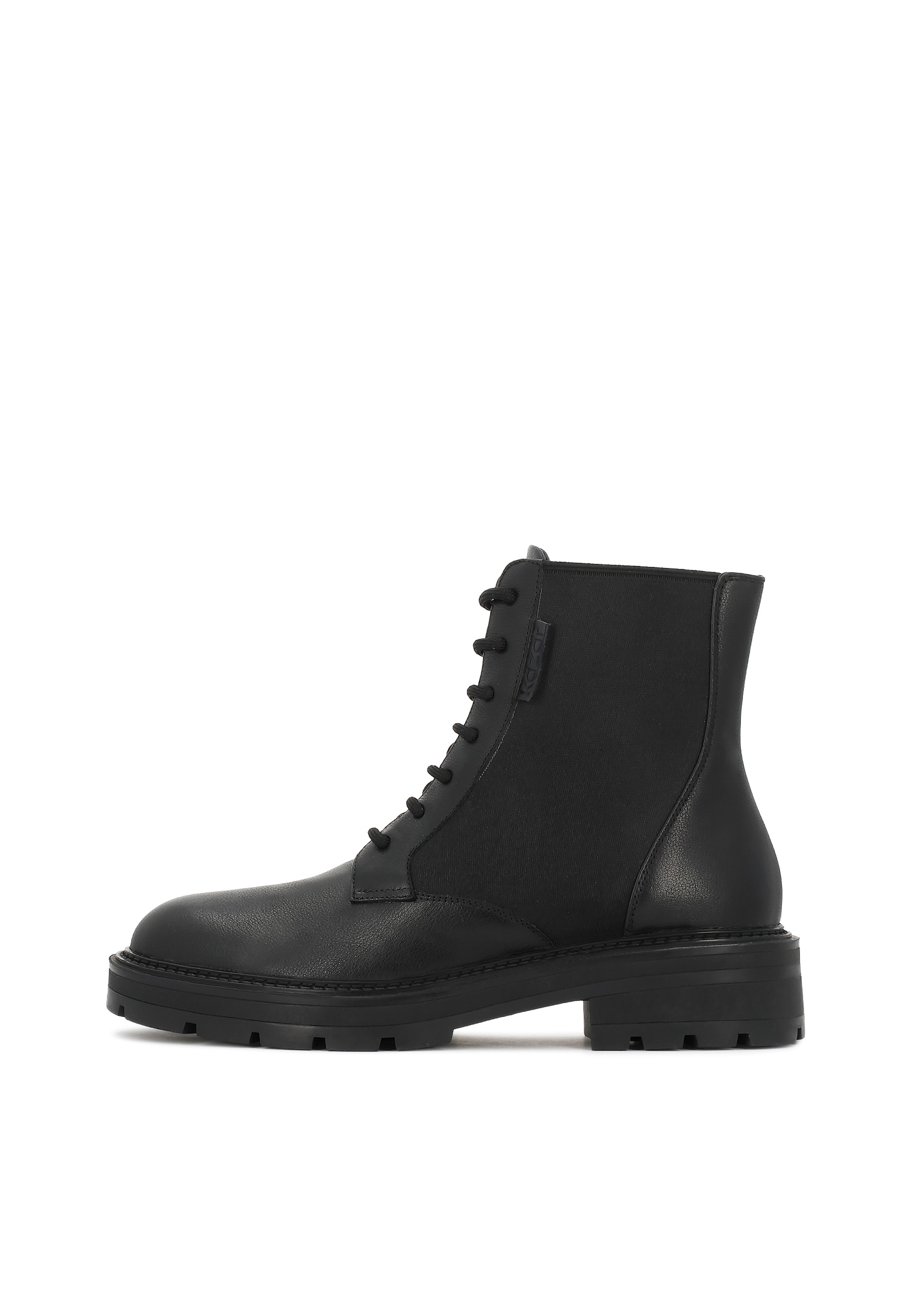 Kazar Paeltega poolsaabas, värv must: eest vaates