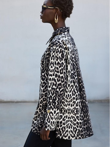 Maglietta '%100 Cotton Shirt' di Touché Privé in marrone
