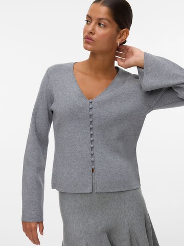 VERO MODA Cardigan i grå