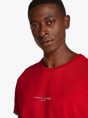 Maglietta di TOMMY HILFIGER in rosso