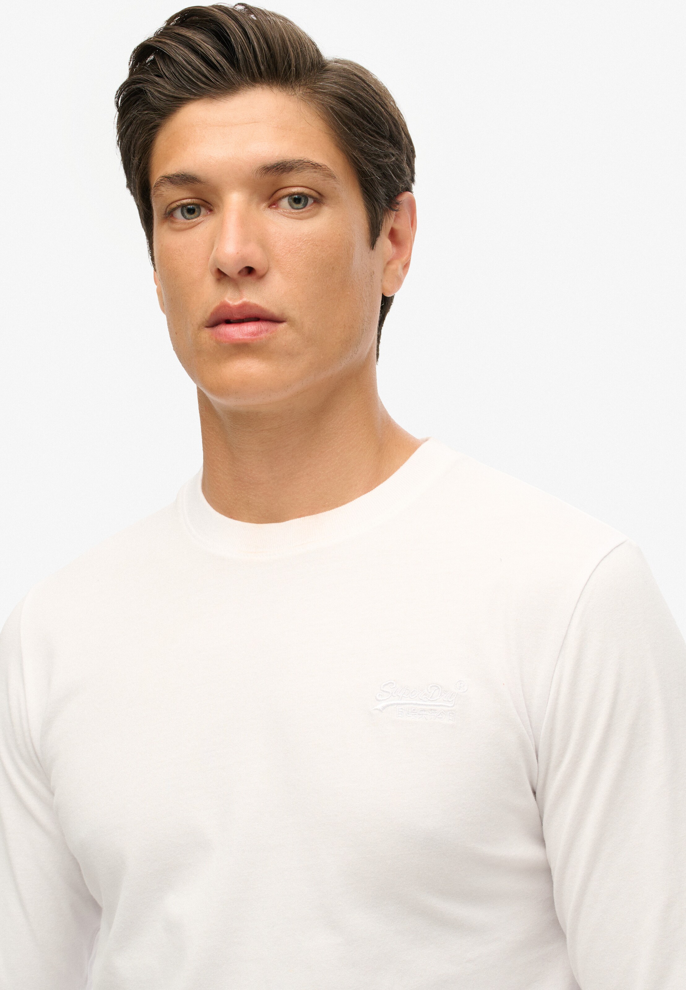 Superdry Shirt in White: front