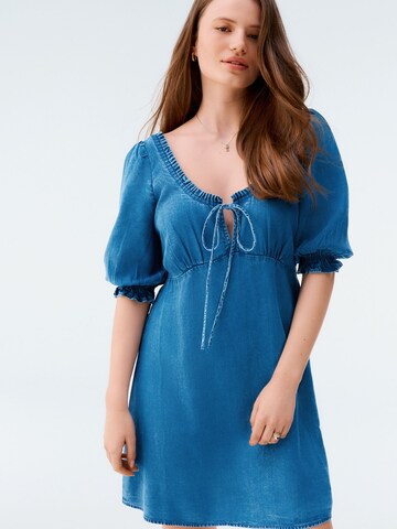 Robe Next en bleu : devant