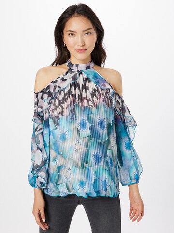 Wallis Blouse in Blauw: voorkant