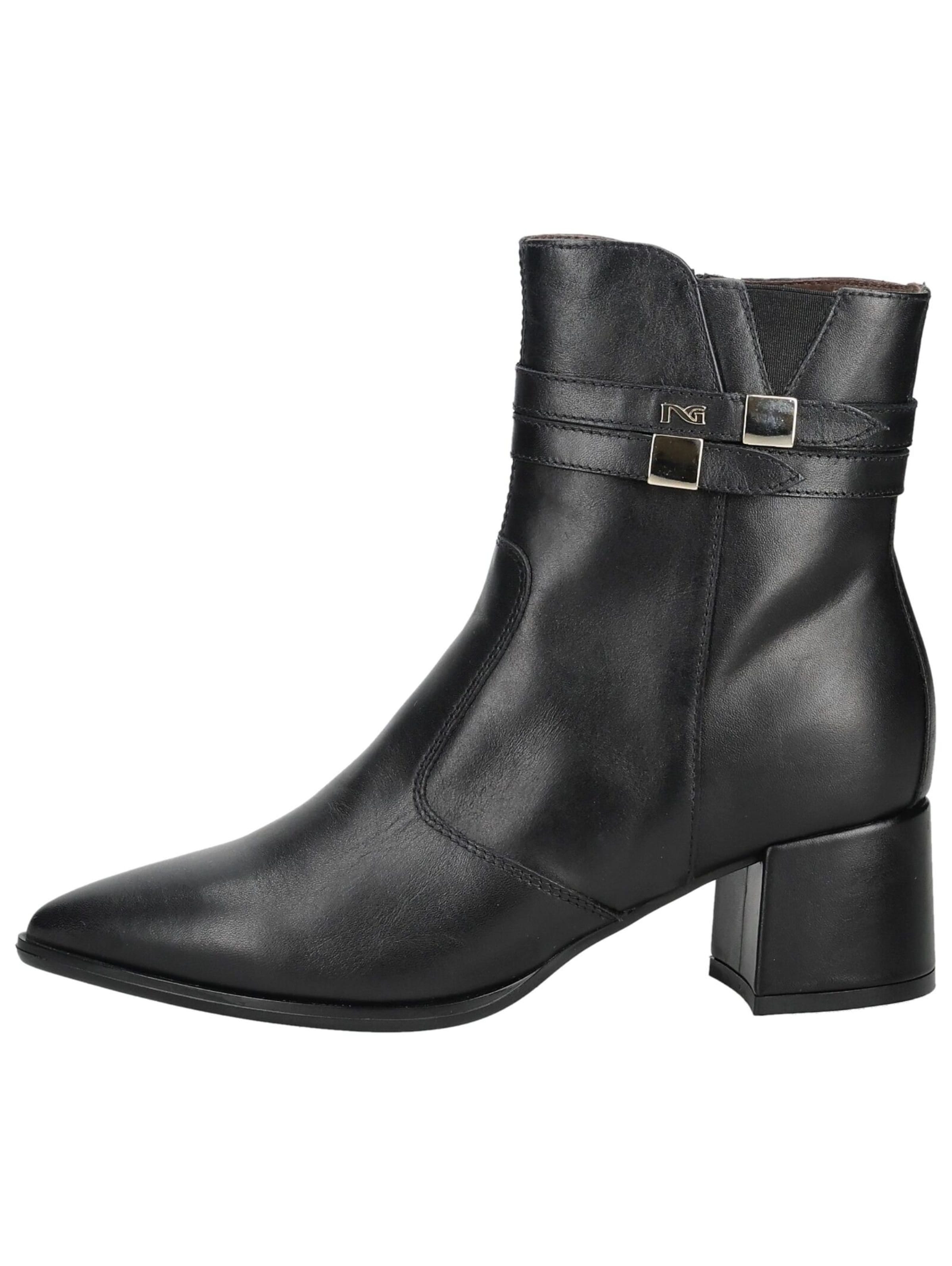 Nero Giardini Ankle Boots in Black