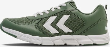 Hummel Sneakers in Groen: voorkant