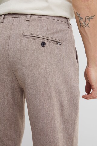 !Solid Regular Hose 'Frederic' in Braun