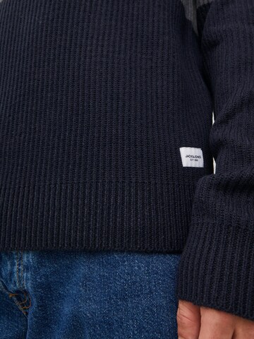 JACK & JONES Sweter w kolorze niebieski