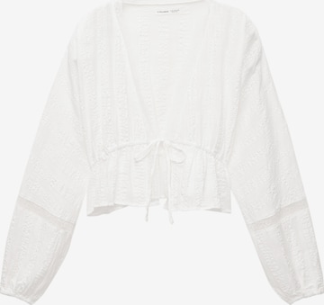 Pull&Bear Pusero värissä valkoinen: etupuoli