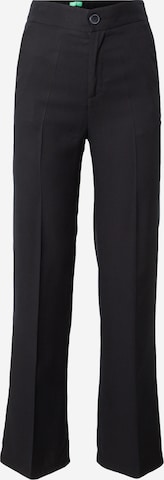 UNITED COLORS OF BENETTON Trousers with creases in Black: front