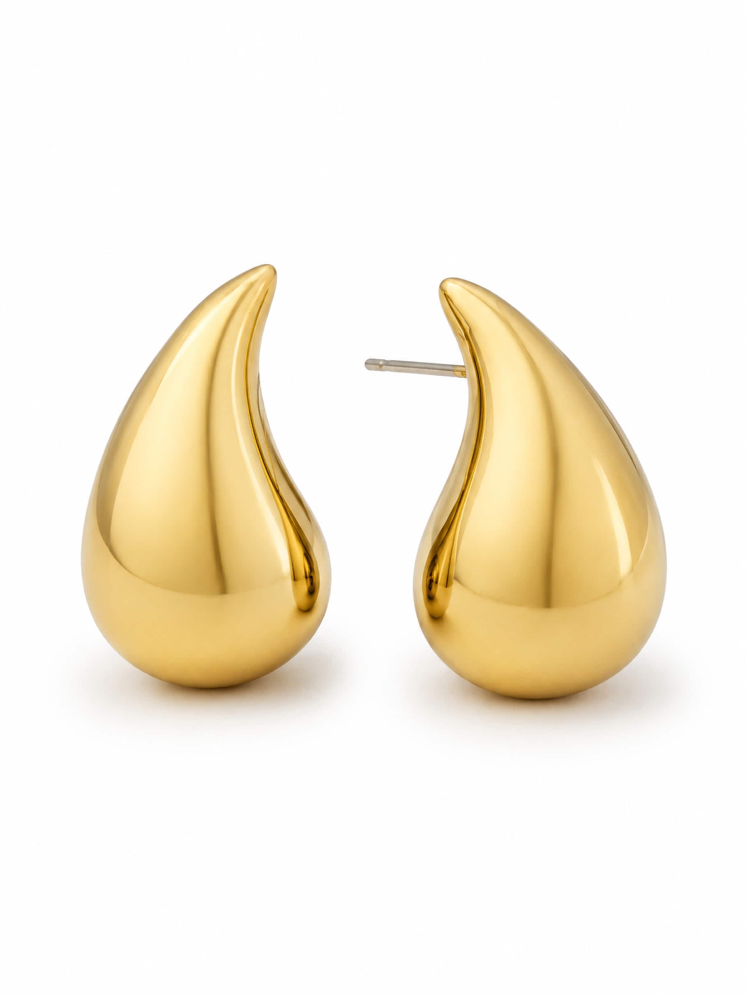 RteRme Boucles d'oreilles 'Titania Earrings Large' en One Size en or, Vue avec produit