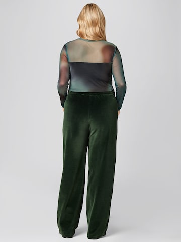 Wide Leg Pantalon 'Henriette' A LOT LESS en vert