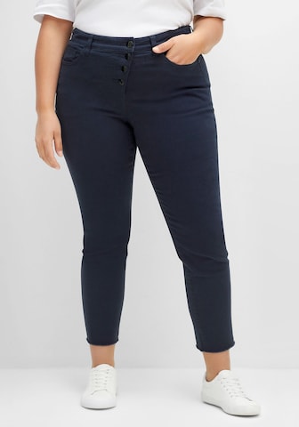 SHEEGO Skinny Trousers in Blue: front