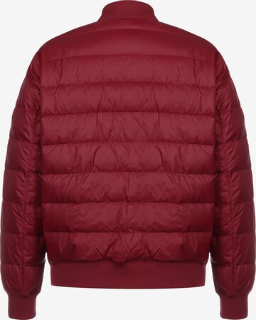 Veste mi-saison Tommy Jeans en rouge