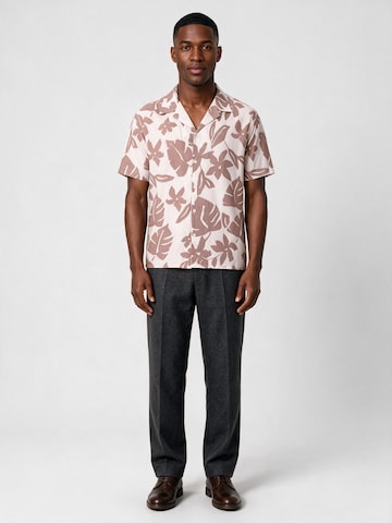 Antioch Comfort Fit Shirt in Weiß