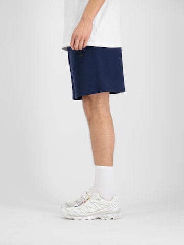 Regular Pantalon ALPHA INDUSTRIES en bleu