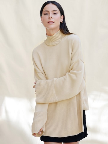 A LOT LESS Sweater 'Charlize' in Beige: front