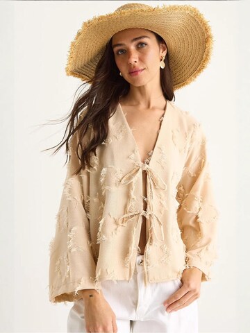 Bianco Lucci - Blusa em bege