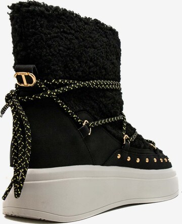 Twin Set Snow Boots in Black