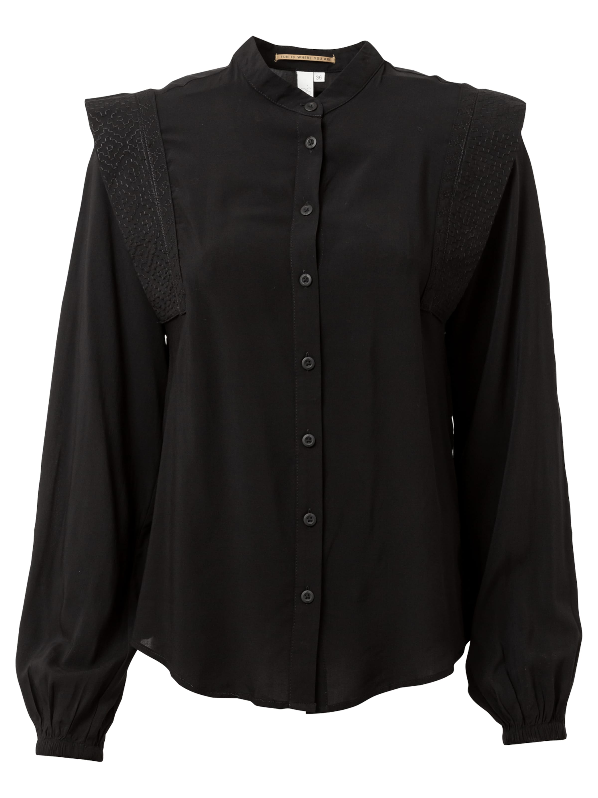 QS Blouse in Zwart: voorkant