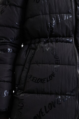 Desigual - Chaqueta de invierno 'Arhus' en negro