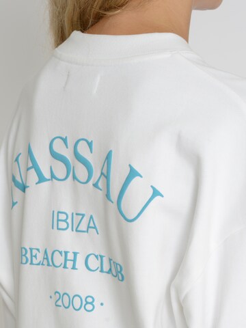 NASSAU Beach Club Sweatshirt ' NB231036 ' in White