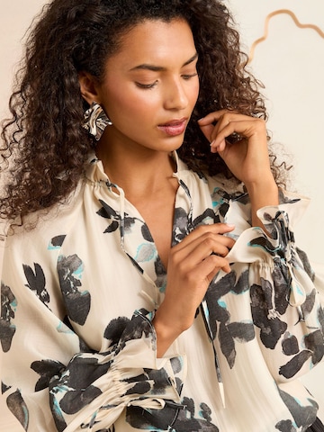 Chemisier love & roses en beige