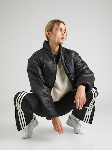 ADIDAS ORIGINALS Jacke in Schwarz