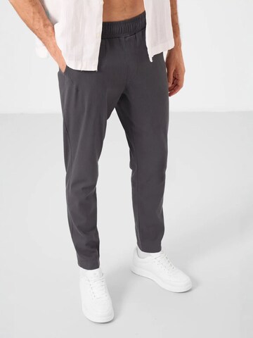 regular Pantaloni di Tommy Life in grigio