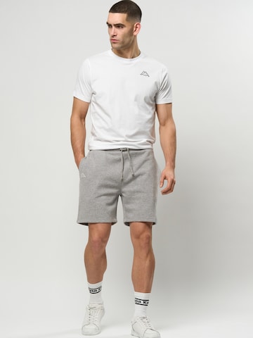 KAPPA Regular Housut 'KMLogo Toke' värissä harmaa