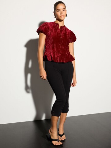 Next Blouse in Red