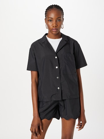 Moves Blouse in Black: front