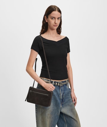 Liebeskind Berlin Crossbody bag in Brown: front