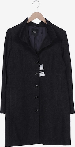 Weekend Max Mara Jacket & Coat in M in Grey: front