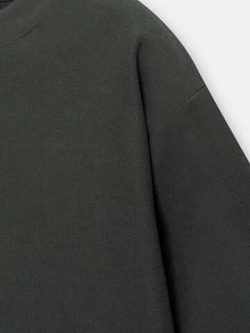 Pull&Bear Shirt in Grey