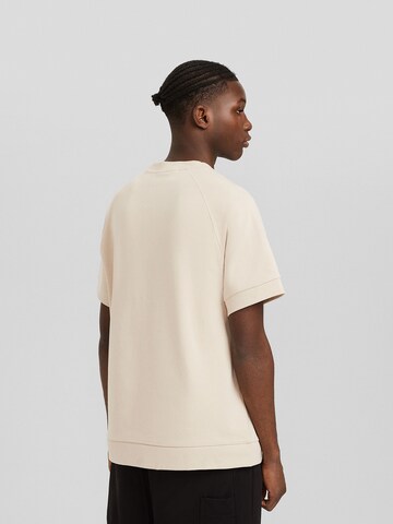 Bershka T-Shirt in Beige