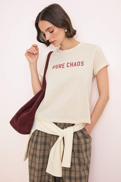 Trendyol T-shirt en XS en beige / rouge cerise, Vue avec produit