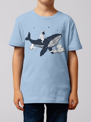 Maglietta 'Spacewhale' di watabout.kids in blu: frontale