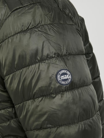 Veste mi-saison 'Hero' Jack & Jones Plus en vert