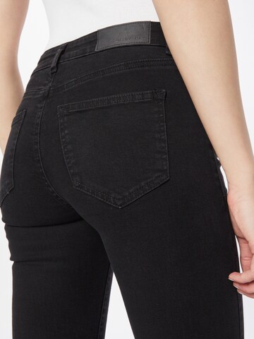 Noisy may Skinny Jeans in Schwarz