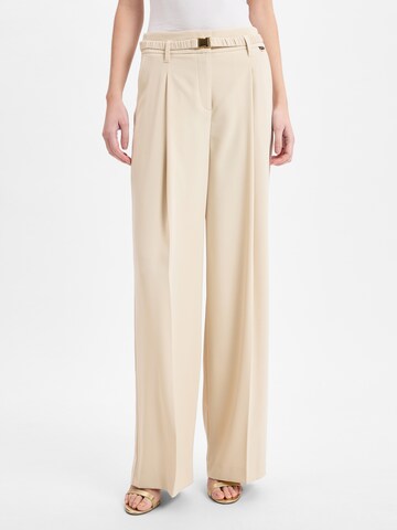 Marc Cain Regular Bandplooibroek in Beige: voorkant