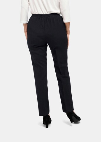 Goldner Regular Trousers in Black