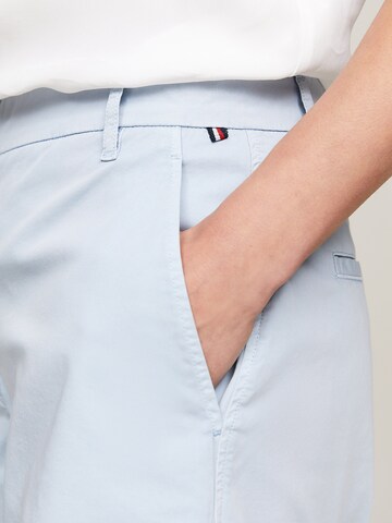 TOMMY HILFIGER Regular Shorts in Blau