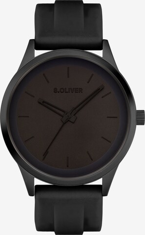 s.Oliver Analog Watch in Black: front